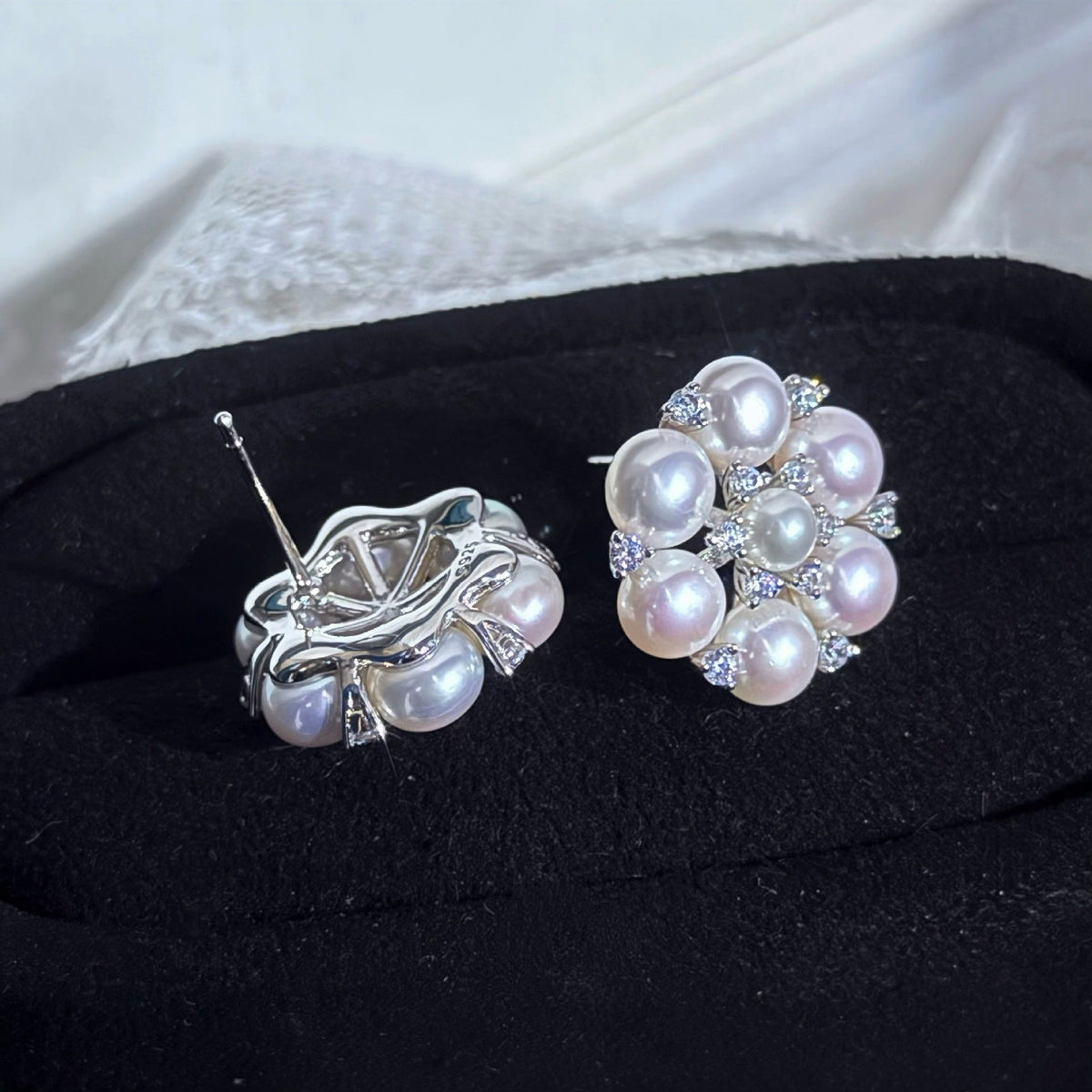 Pearl Ear Studs