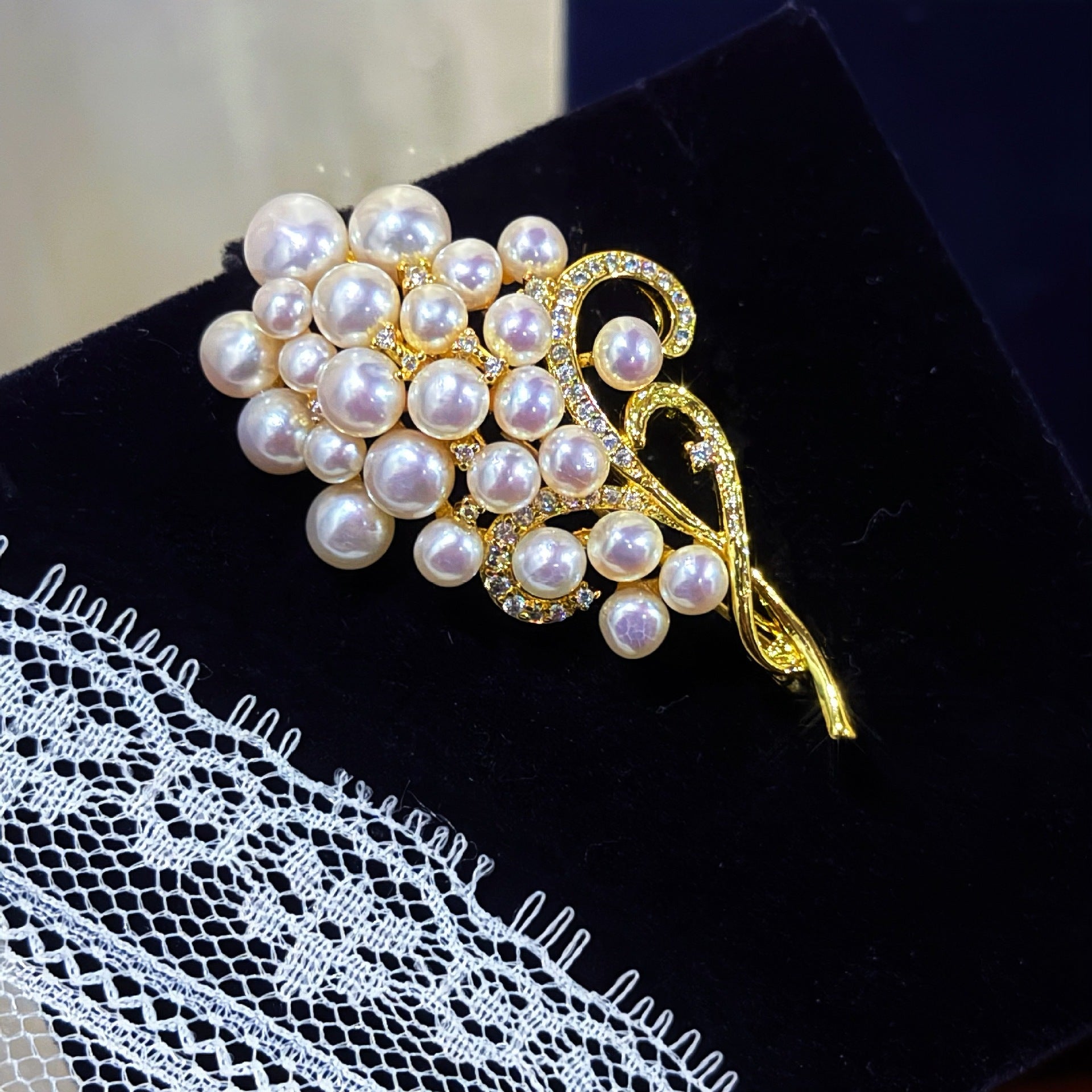 Golden Bloom Pearl Brooch