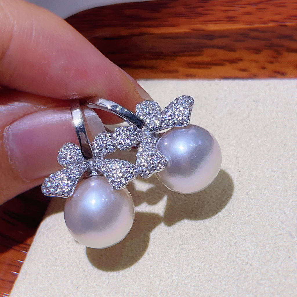 Freshwater Pearl Bow Hoop Earrings