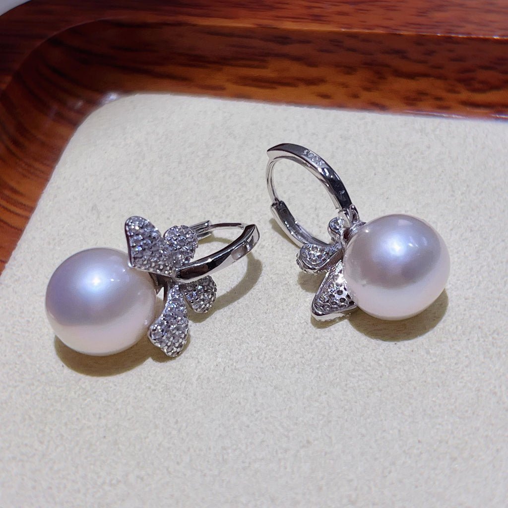 Freshwater Pearl Bow Hoop Earrings