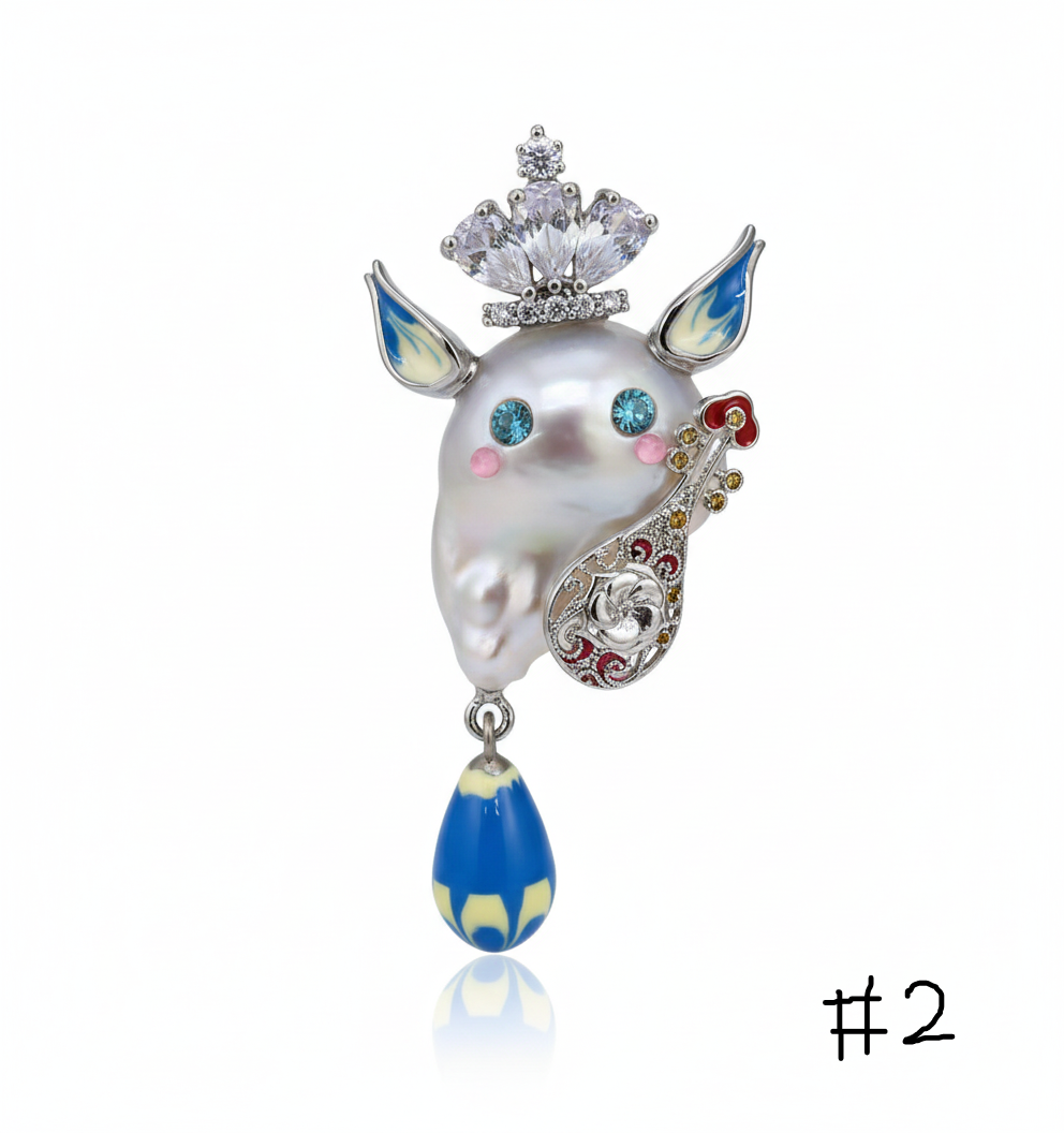 Fox Character Baroque Pearl Pendant