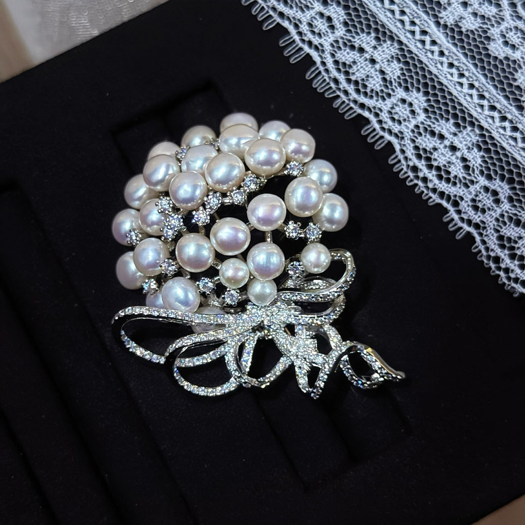 Silver Ribbon Pearl Brooch
