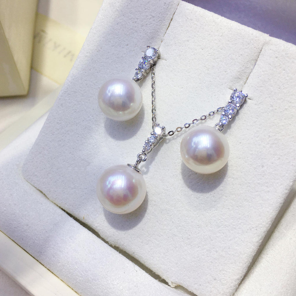 Zirconia Freshwater Pearl Pendant & Earrings Set
